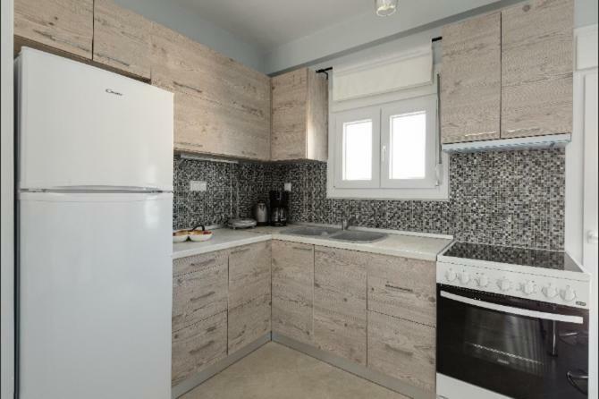 Bright Spacious Two-Bedroom Apartment Thessaloniki Exterior photo